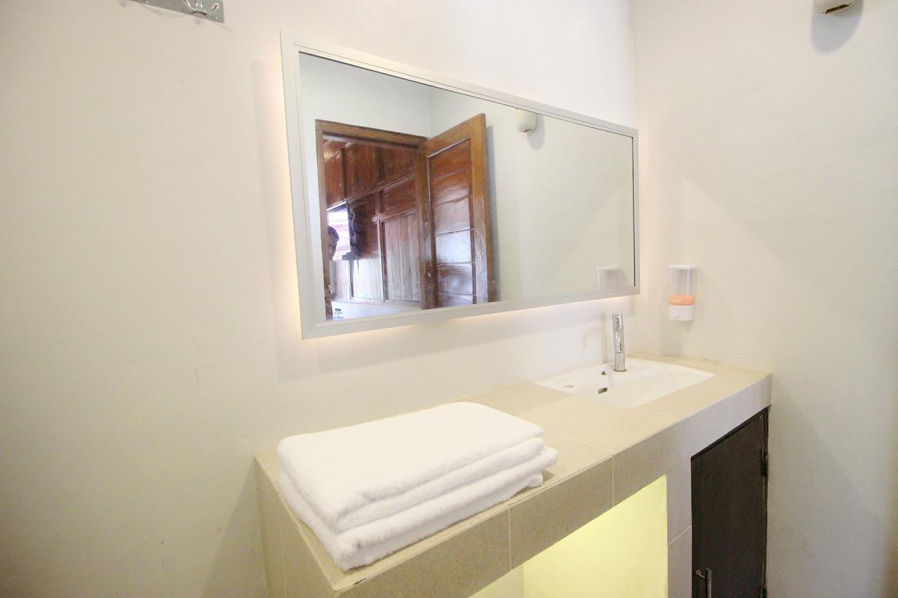 The Royal Joglo Hotel Tepus Ngoại thất bức ảnh